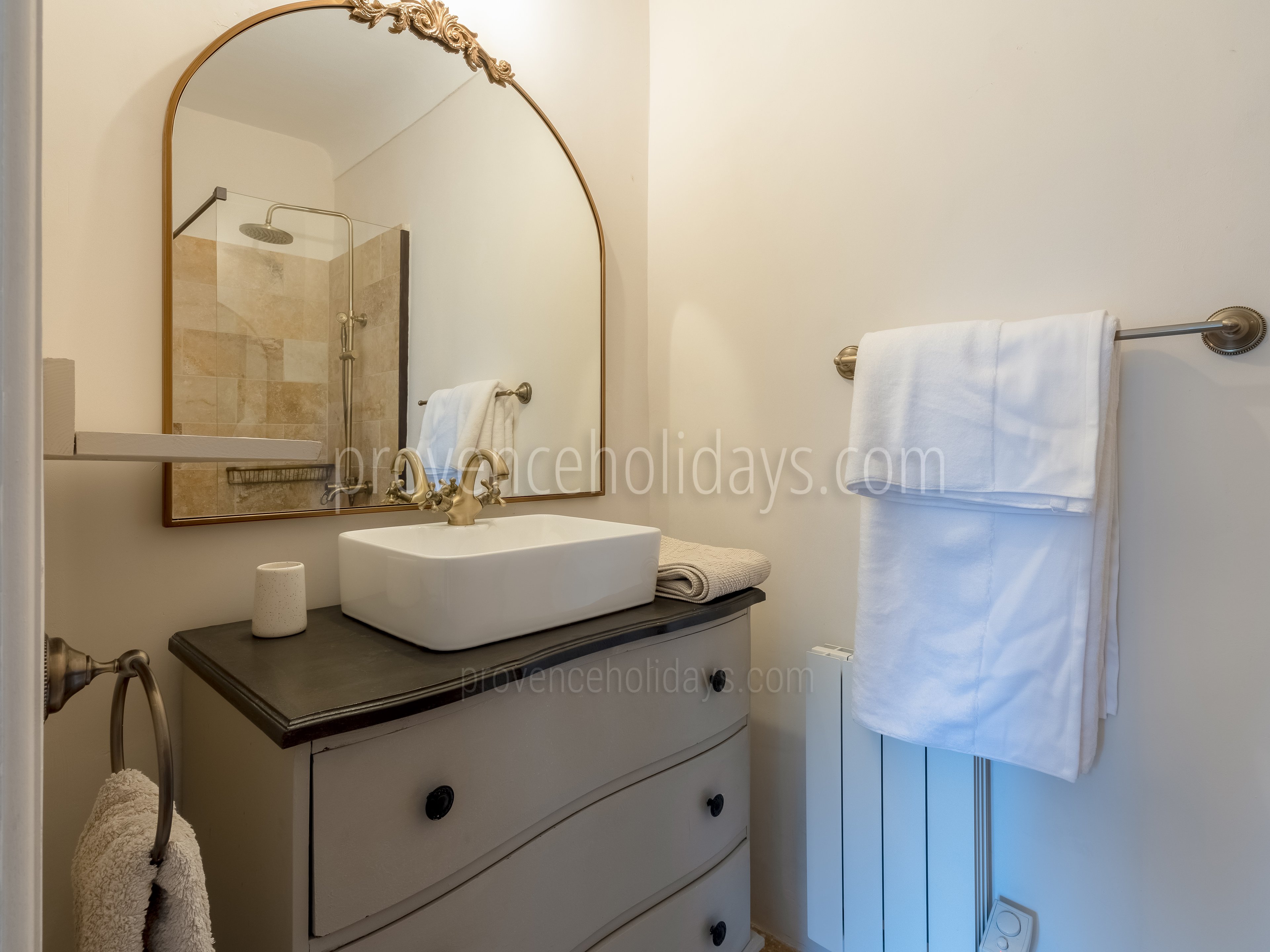 46 - Le Mas des Figues: Villa: Bathroom