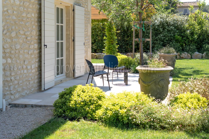 17 - Mas Élégance: Villa: Exterior