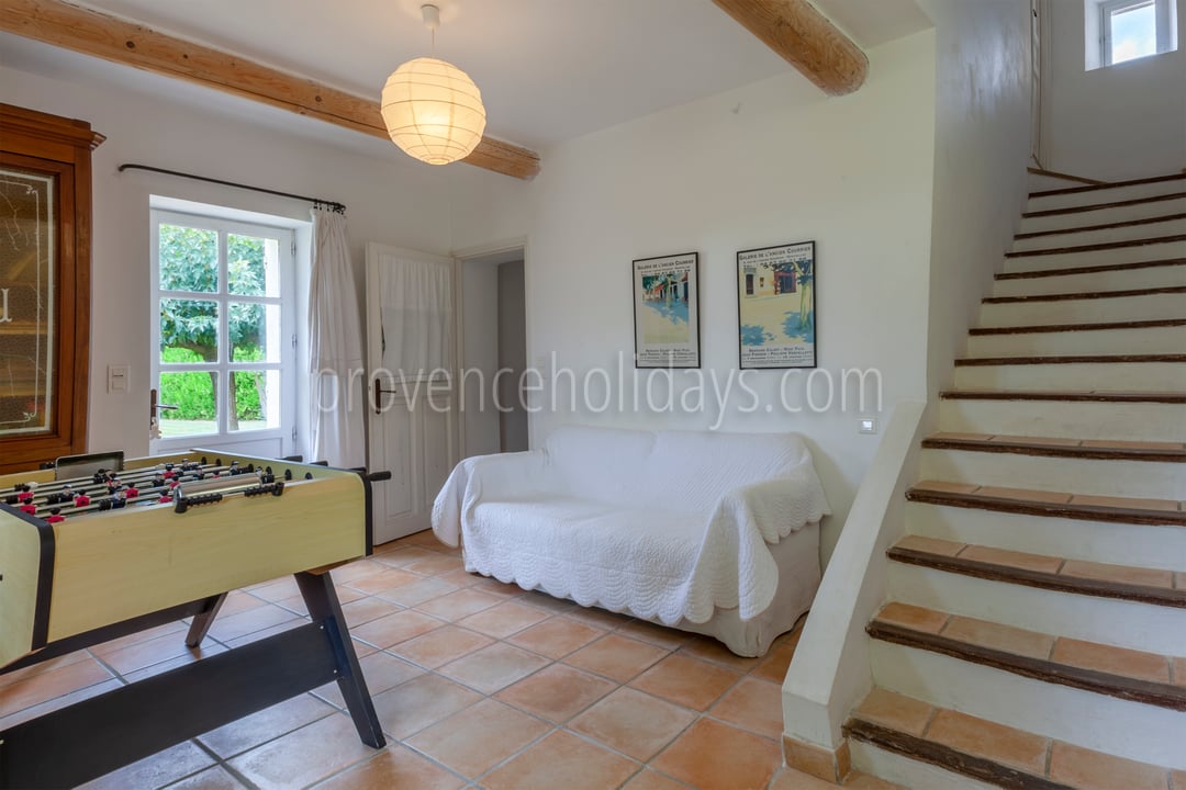 40 - Maison Robion: Villa: Interior