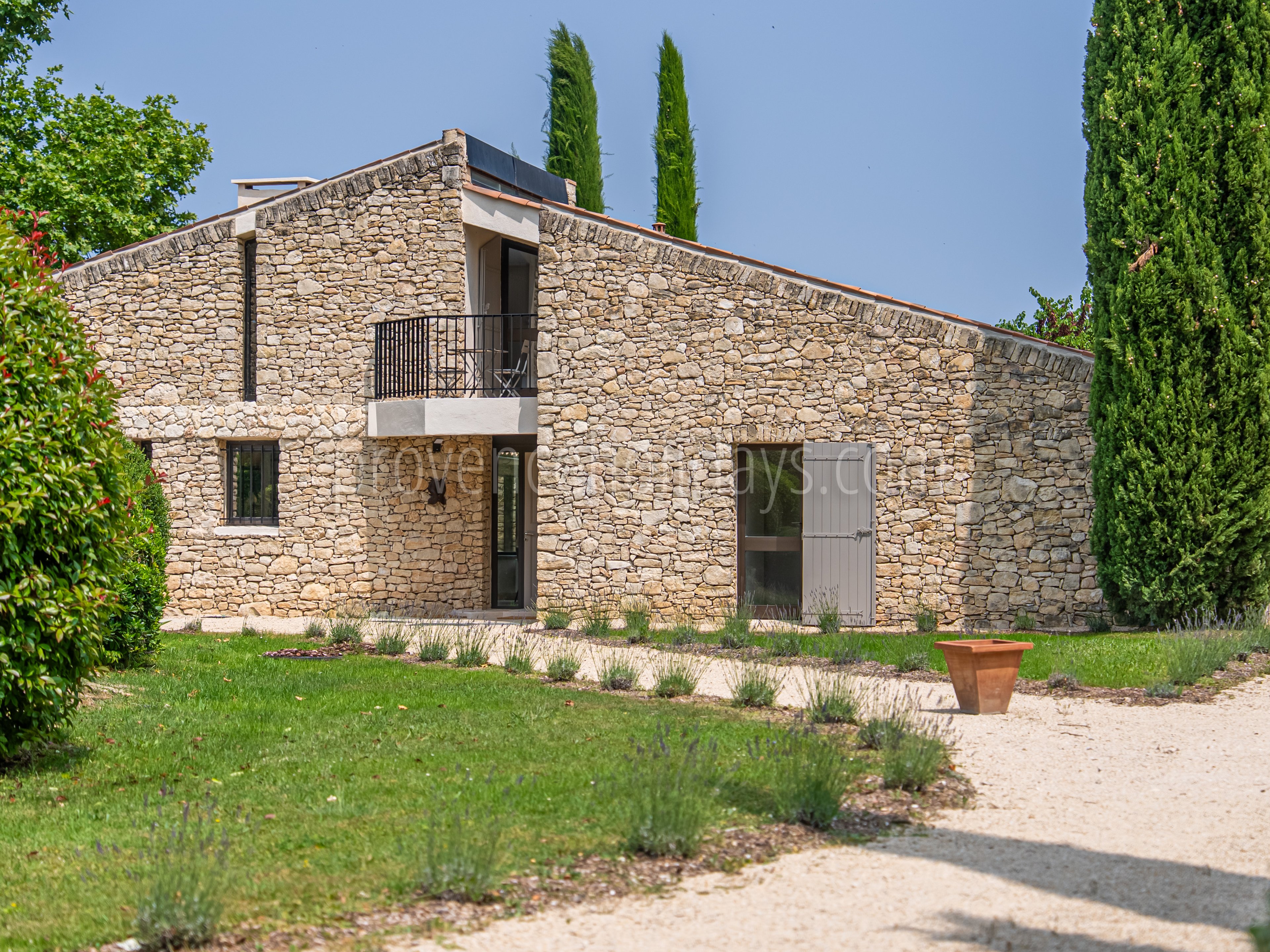 54 - Mas de la Rivière Secrète: Villa: Exterior