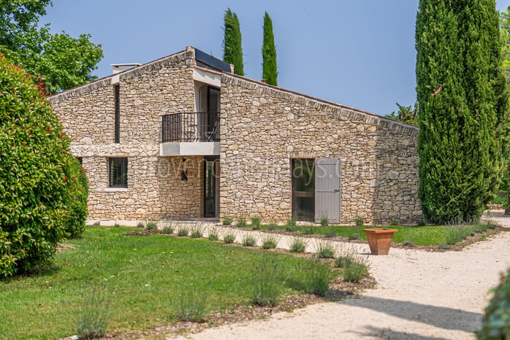 54 - Mas de la Rivière Secrète: Villa: Exterior