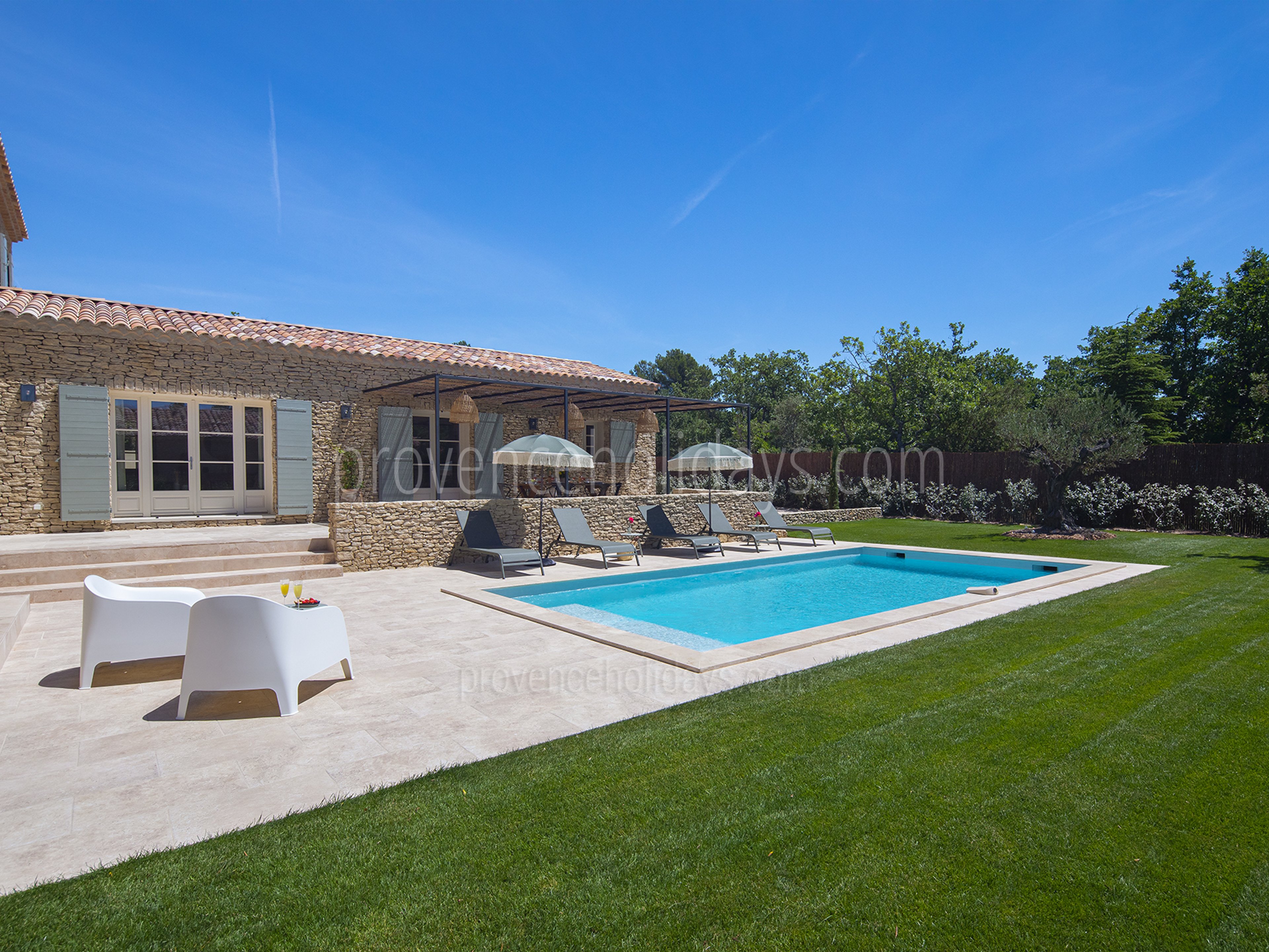21 - Mas de Fontblanche: Villa: Pool