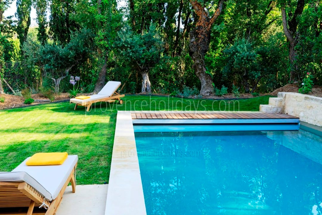 Modernes Ferienhaus mit beheiztem Pool