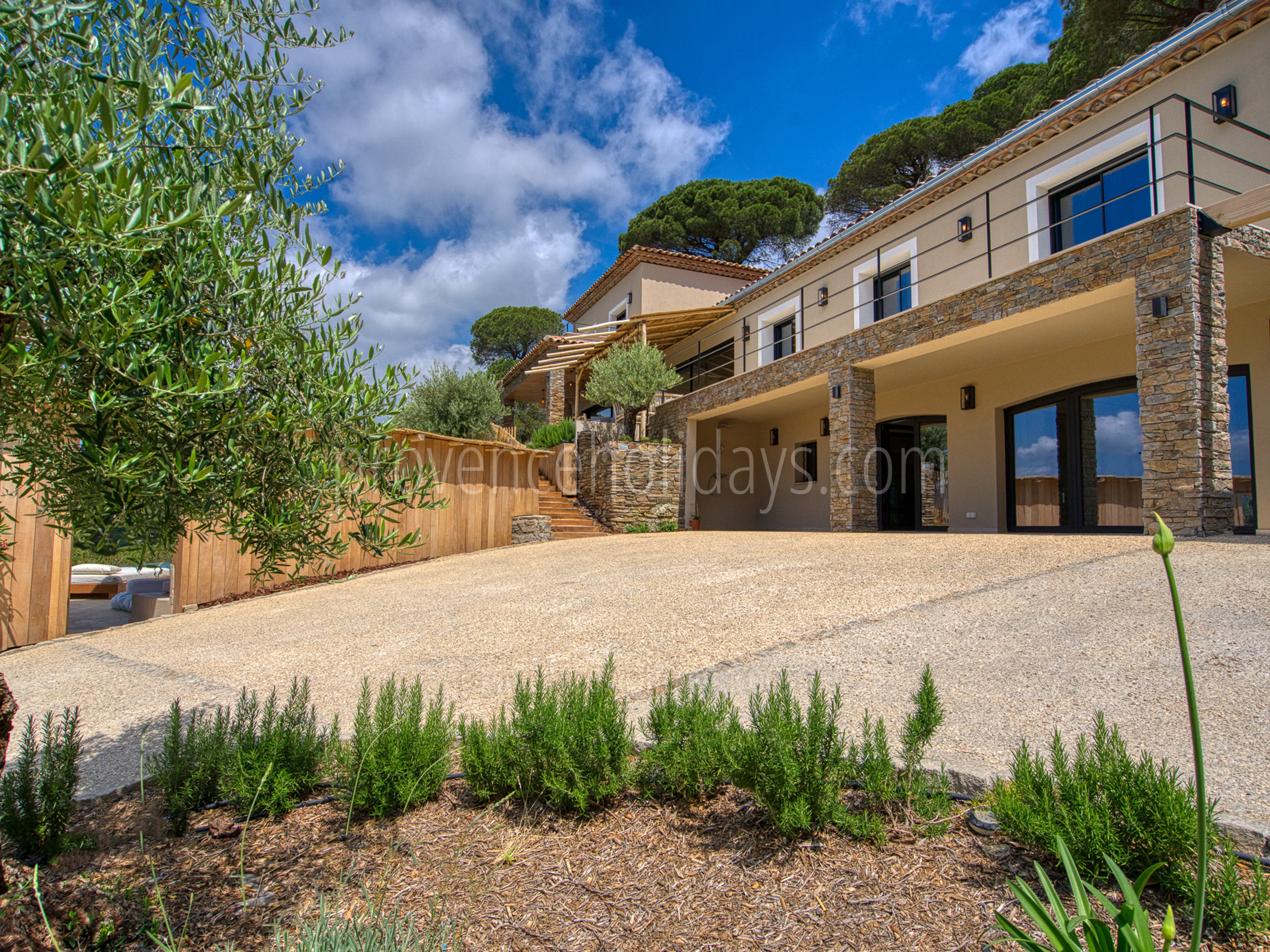 24 - Villa Gigaro: Villa: Exterior