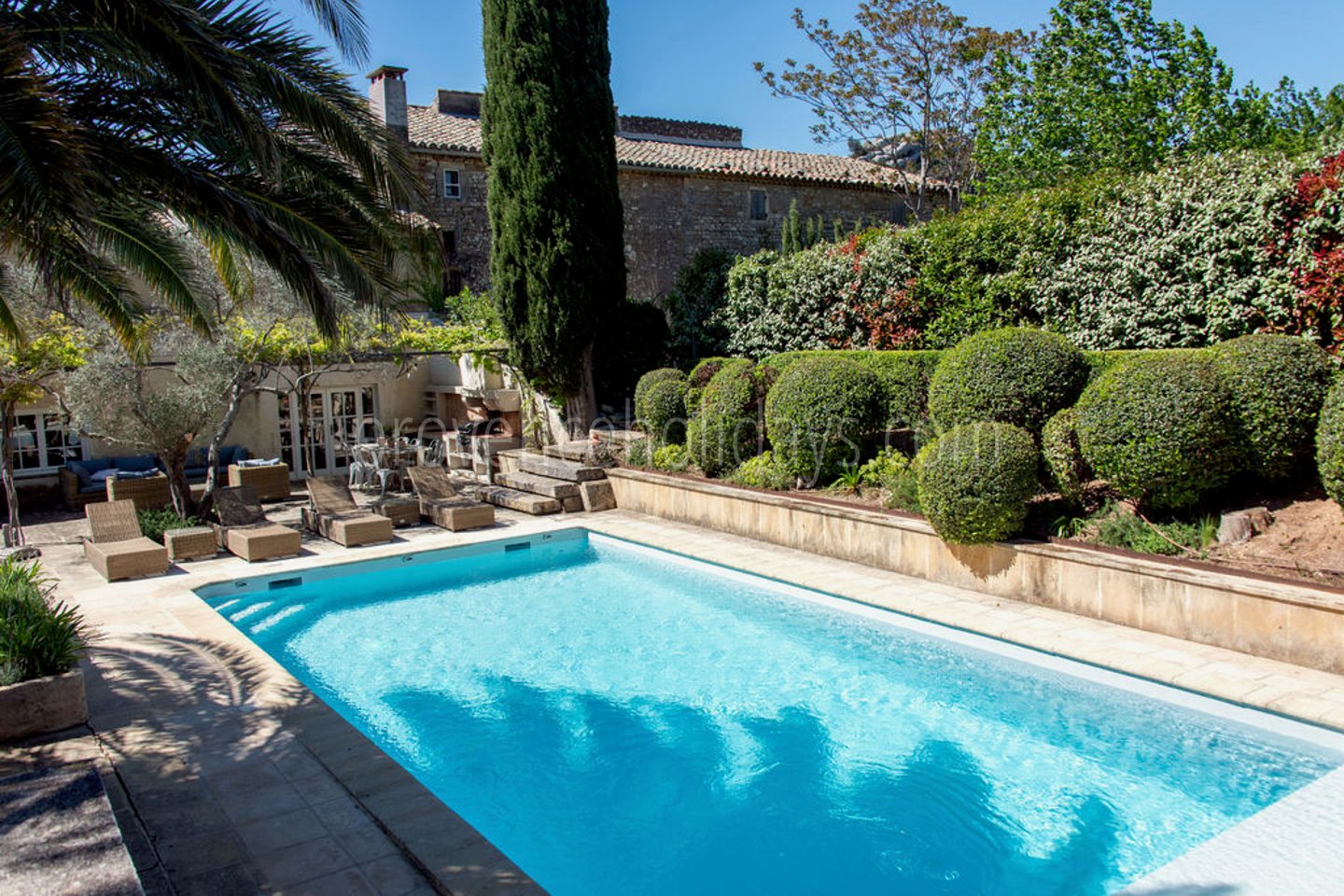 37 - Mas Mouriès: Villa: Pool