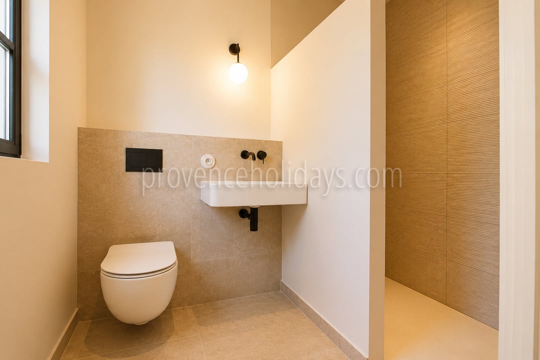 27 - Renoviertes Dorfhaus in Maussane-les-Alpilles: Villa: Bathroom