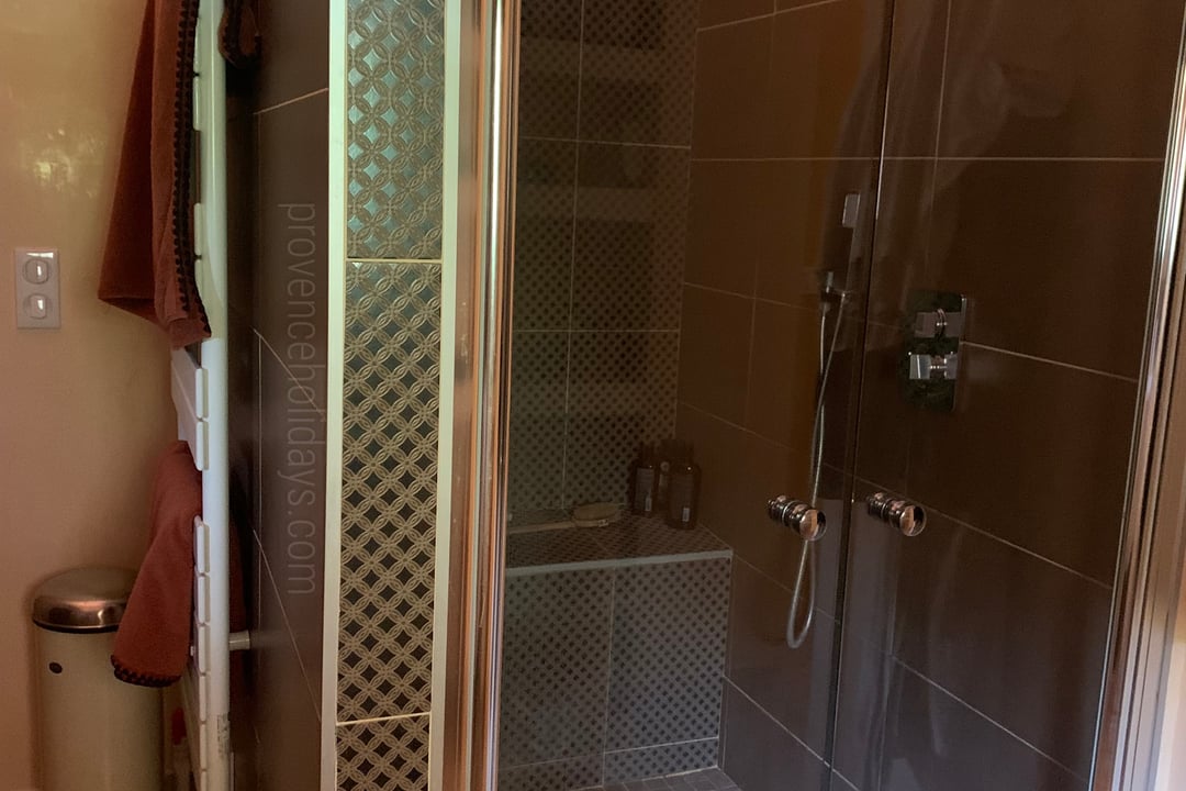 13 - Chez Thomas: Villa: Interior