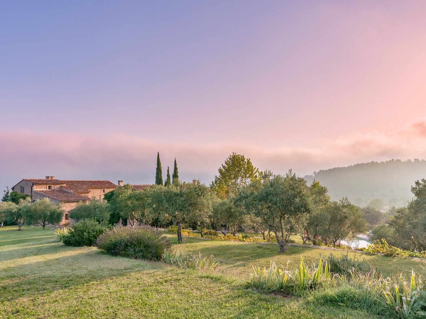 15 - Domaine de la Sainte Victoire: Villa: Exterior