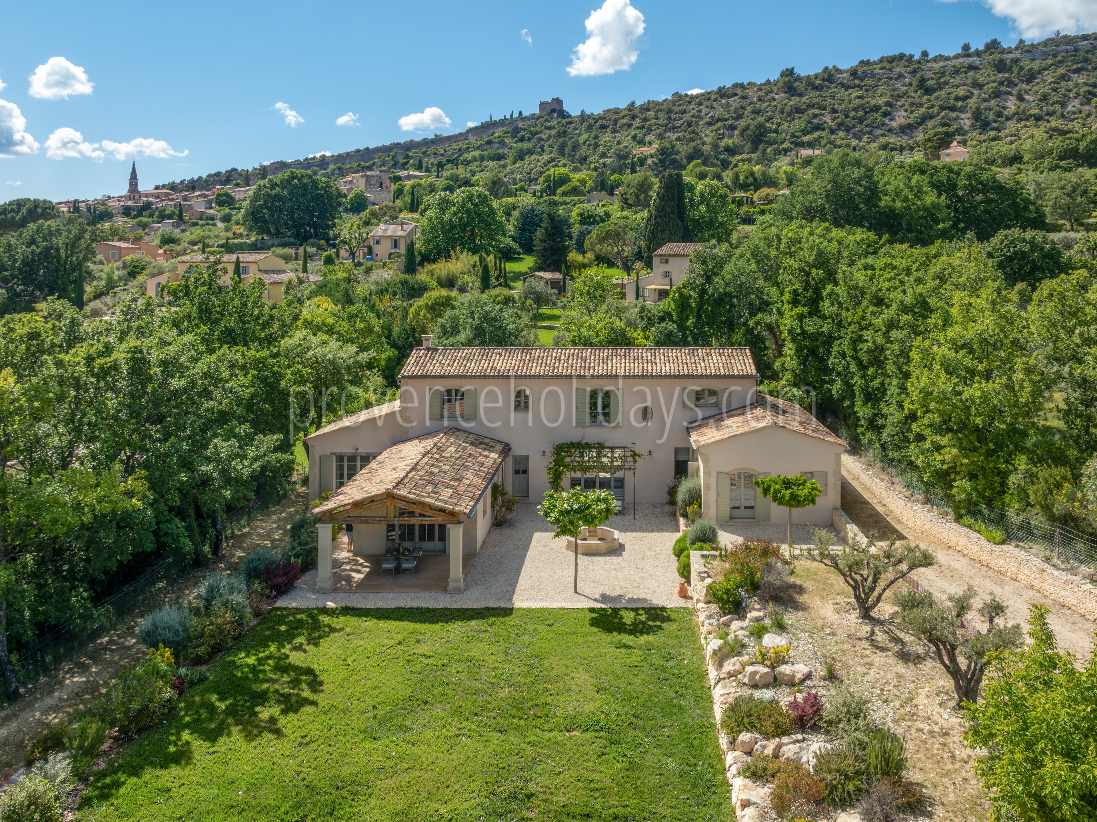 54 - Villa Fontis: Villa: Exterior
