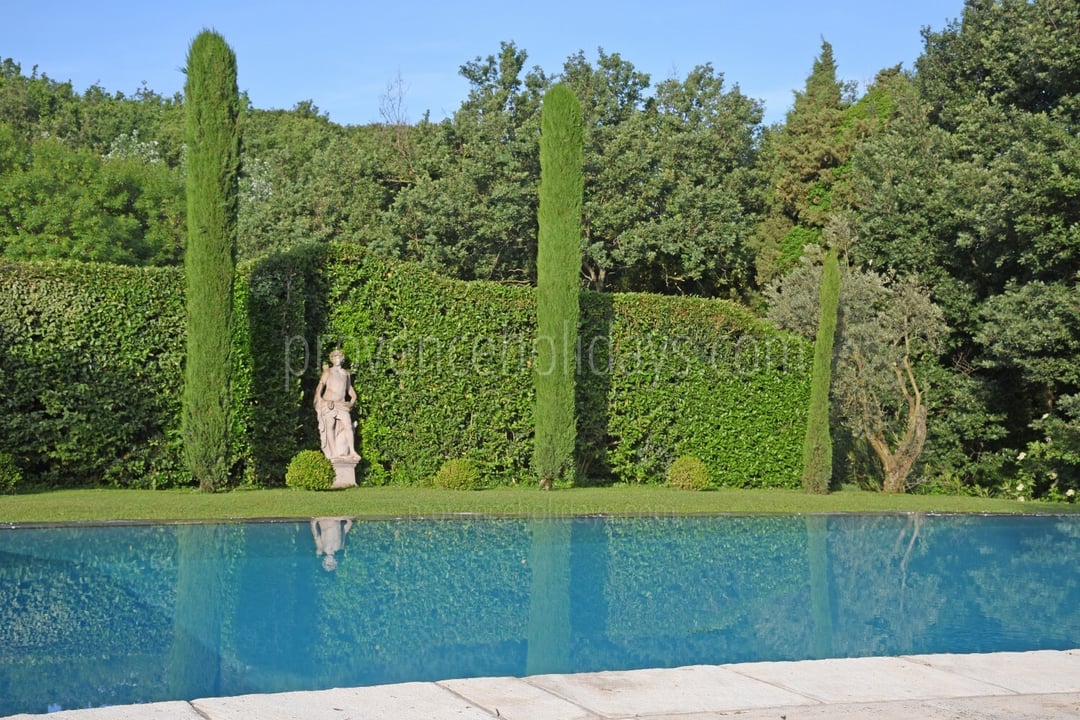 37 - Le Mas des Buis: Villa: Pool