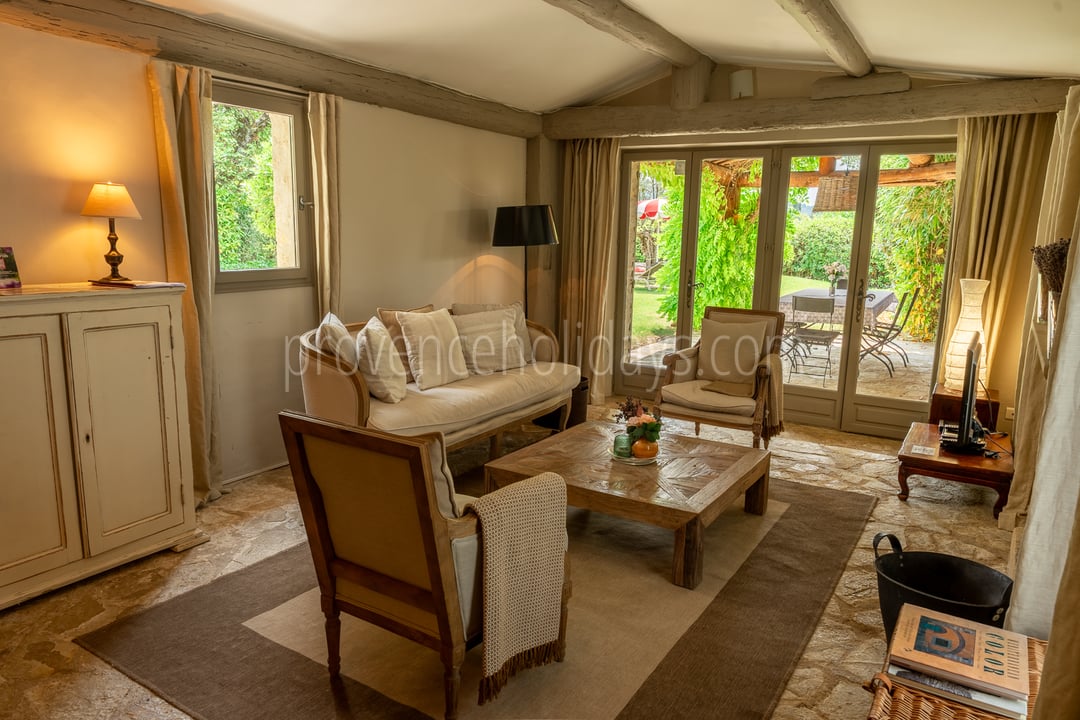 13 - Le Cottage: Villa: Interior