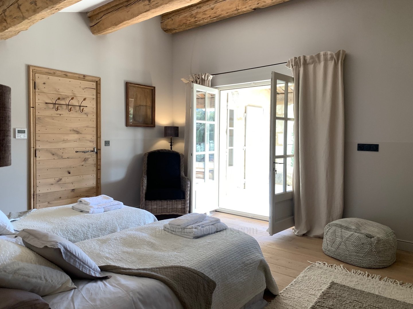 23 - Mas Eygalières: Villa: Bedroom