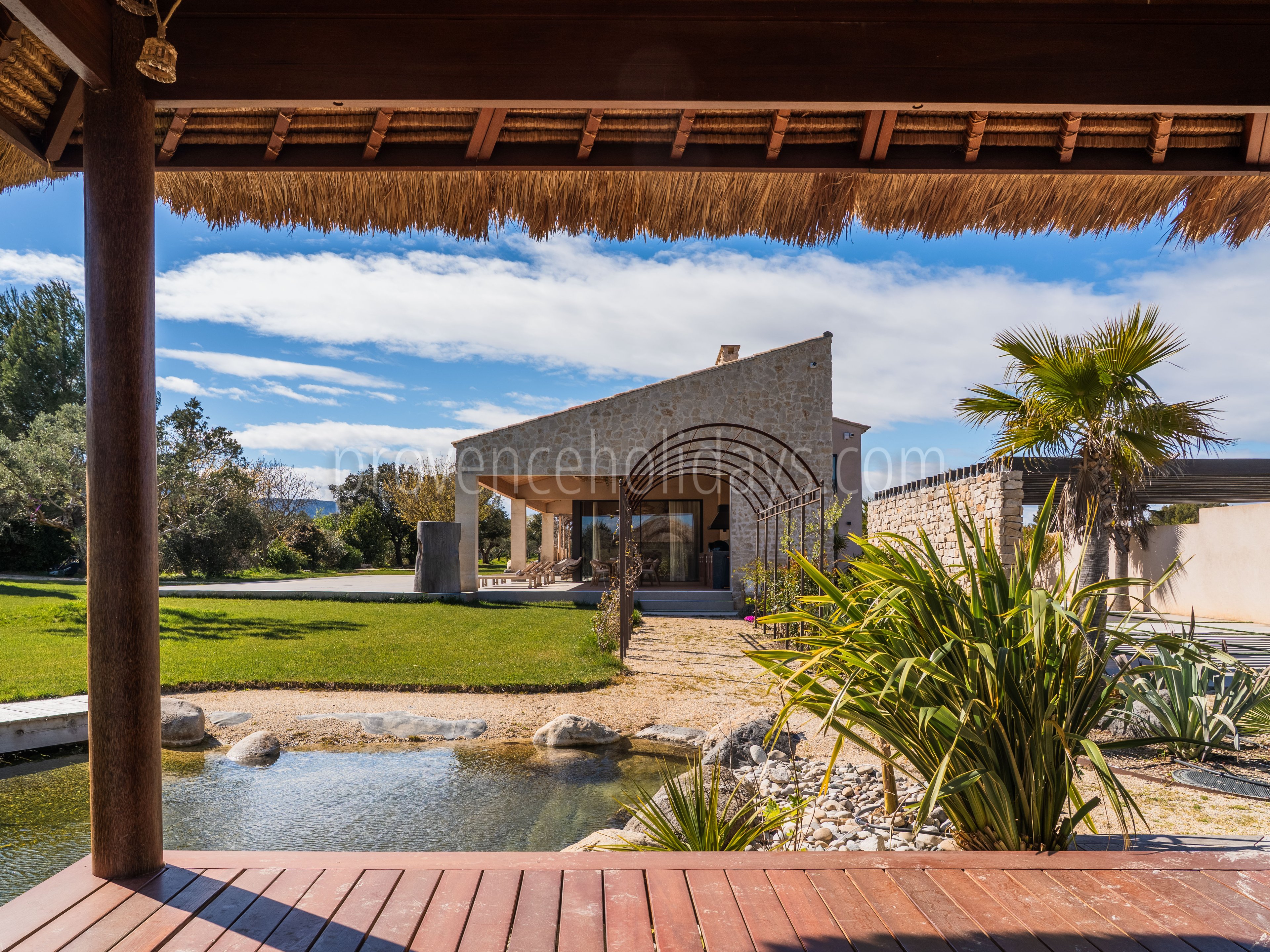 0 - Les Jardins Blancs: Villa: Exterior