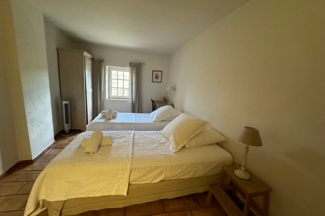 27 - La Ferme du Lavoir: Villa: Bedroom
