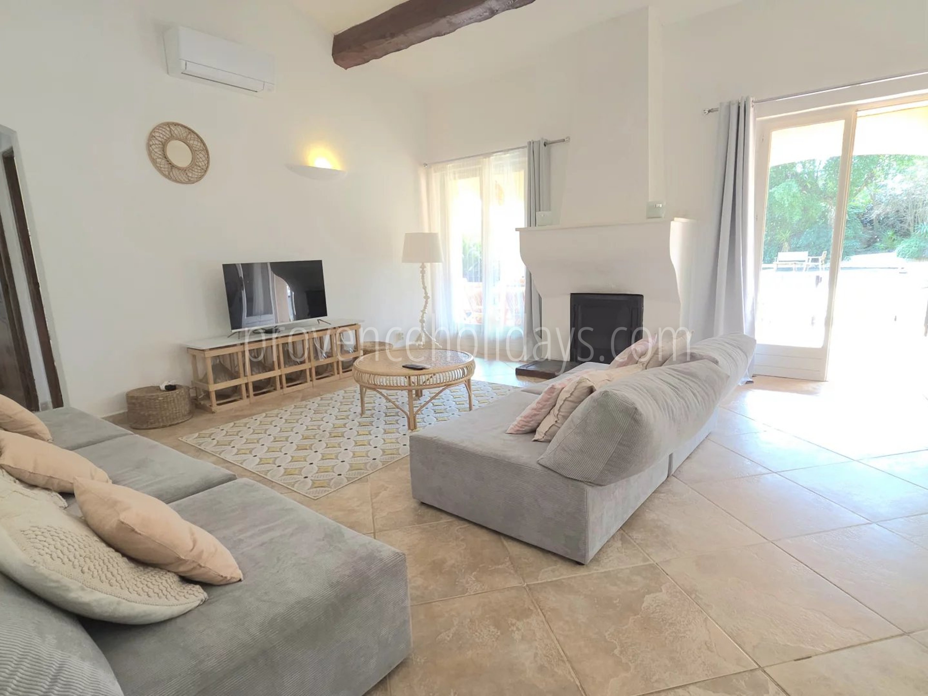 3 - Ruhiges Haus in Gassin: Villa: Interior