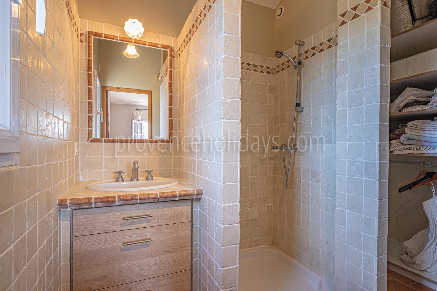 26 - Villa Bastide: Villa: Bathroom 2