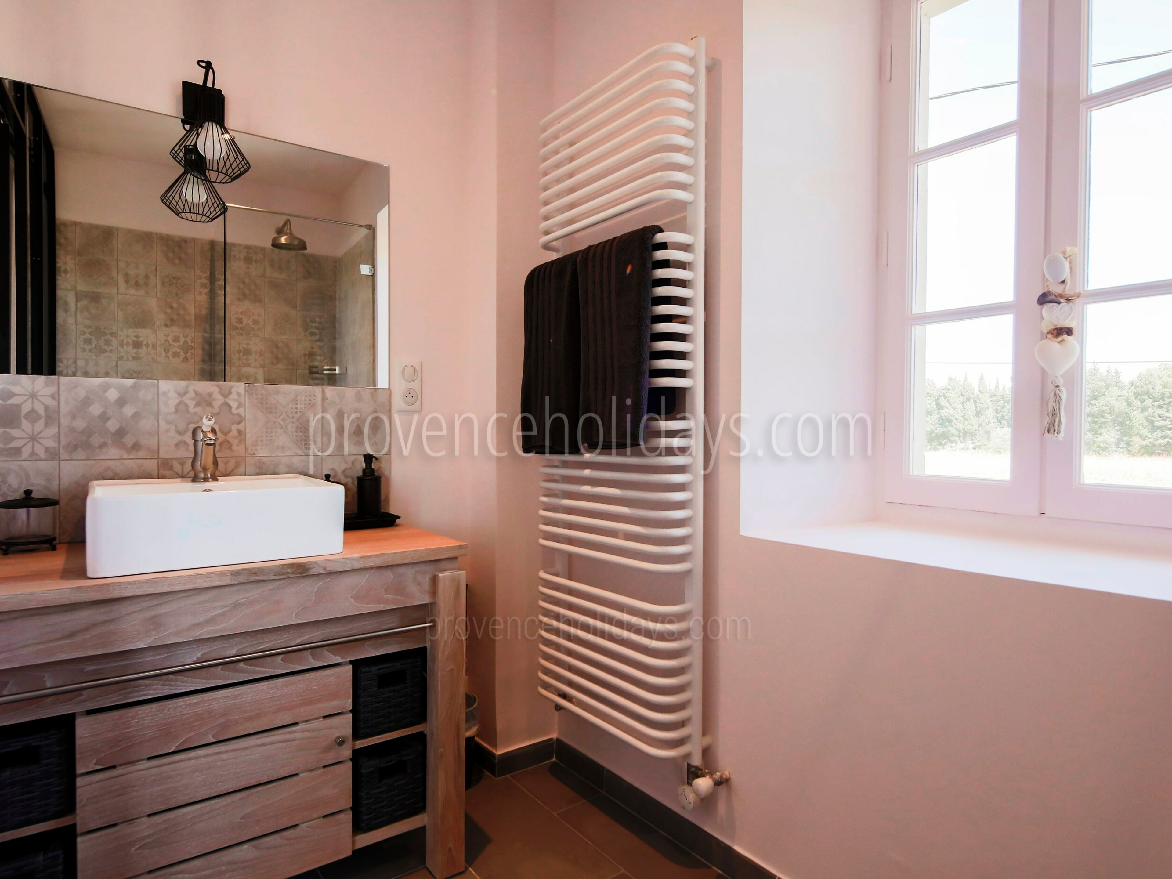 35 - Mas Luna: Villa: Bathroom
