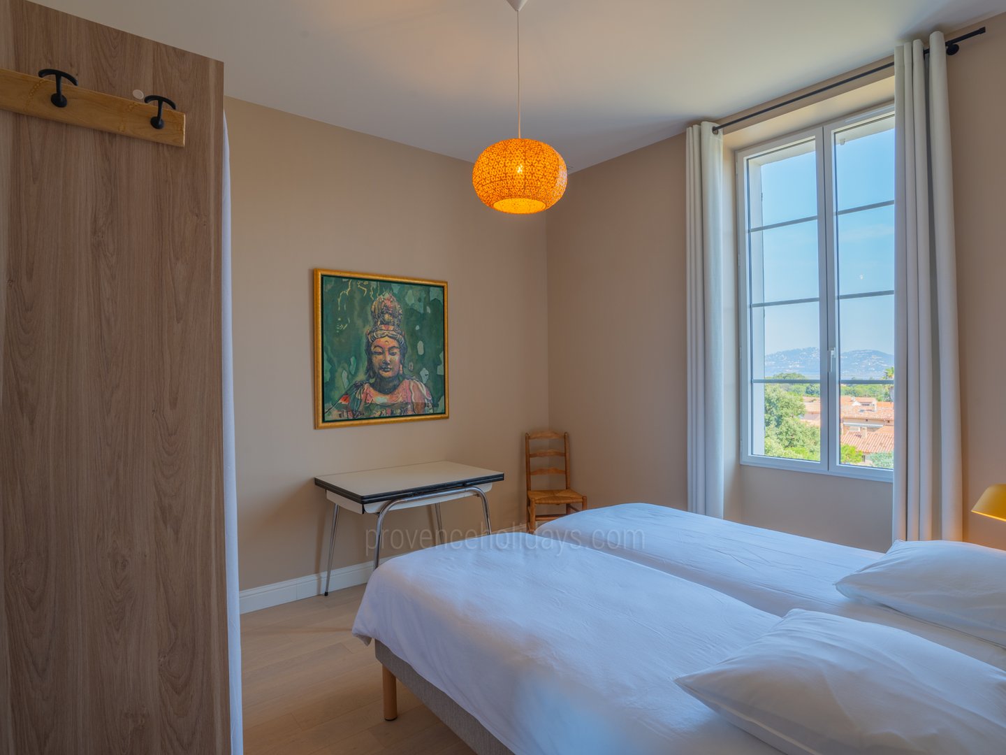 23 - Bastidon: Villa: Bedroom