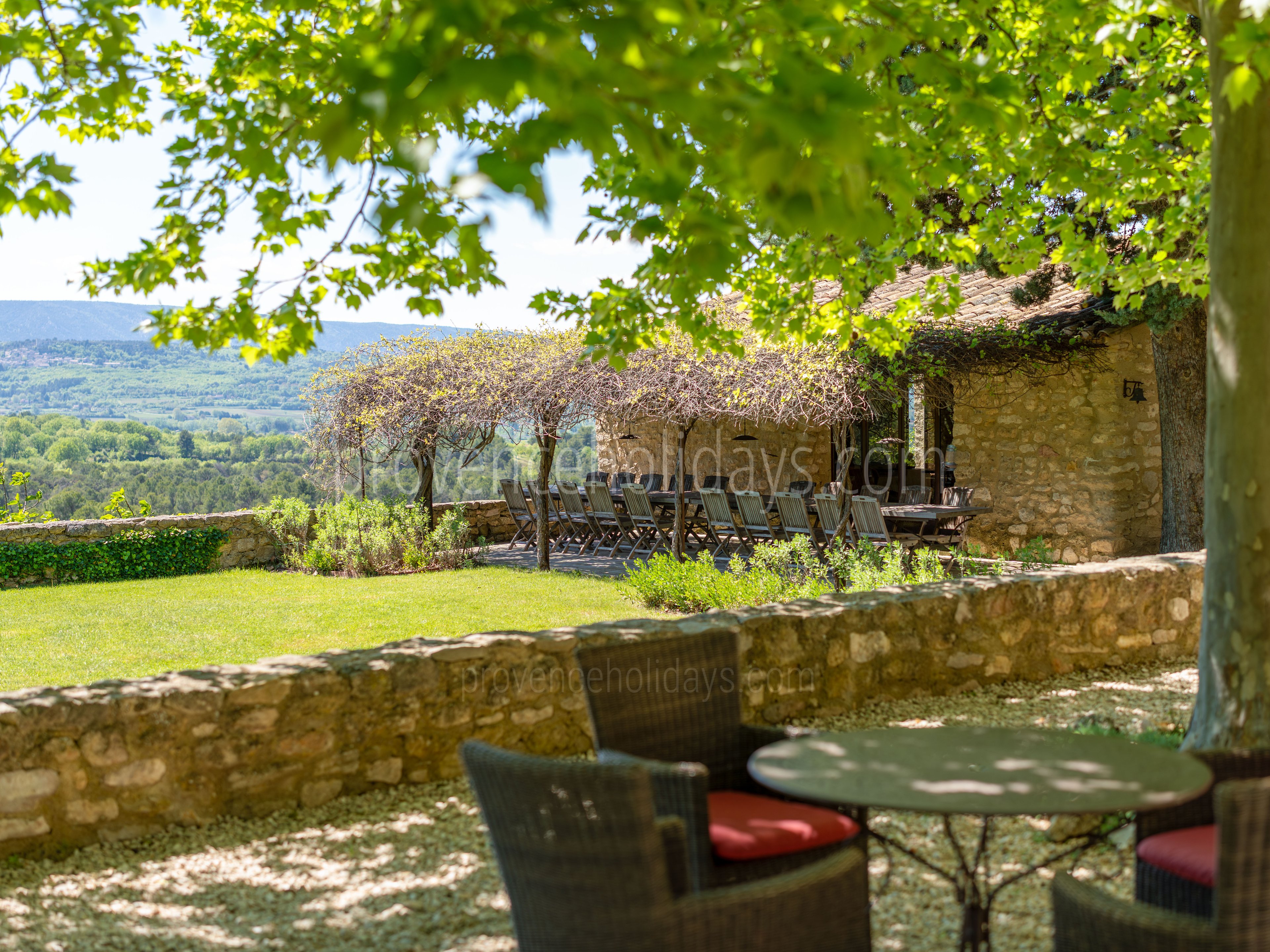 17 - Le Mas des Vignes: Villa: Exterior