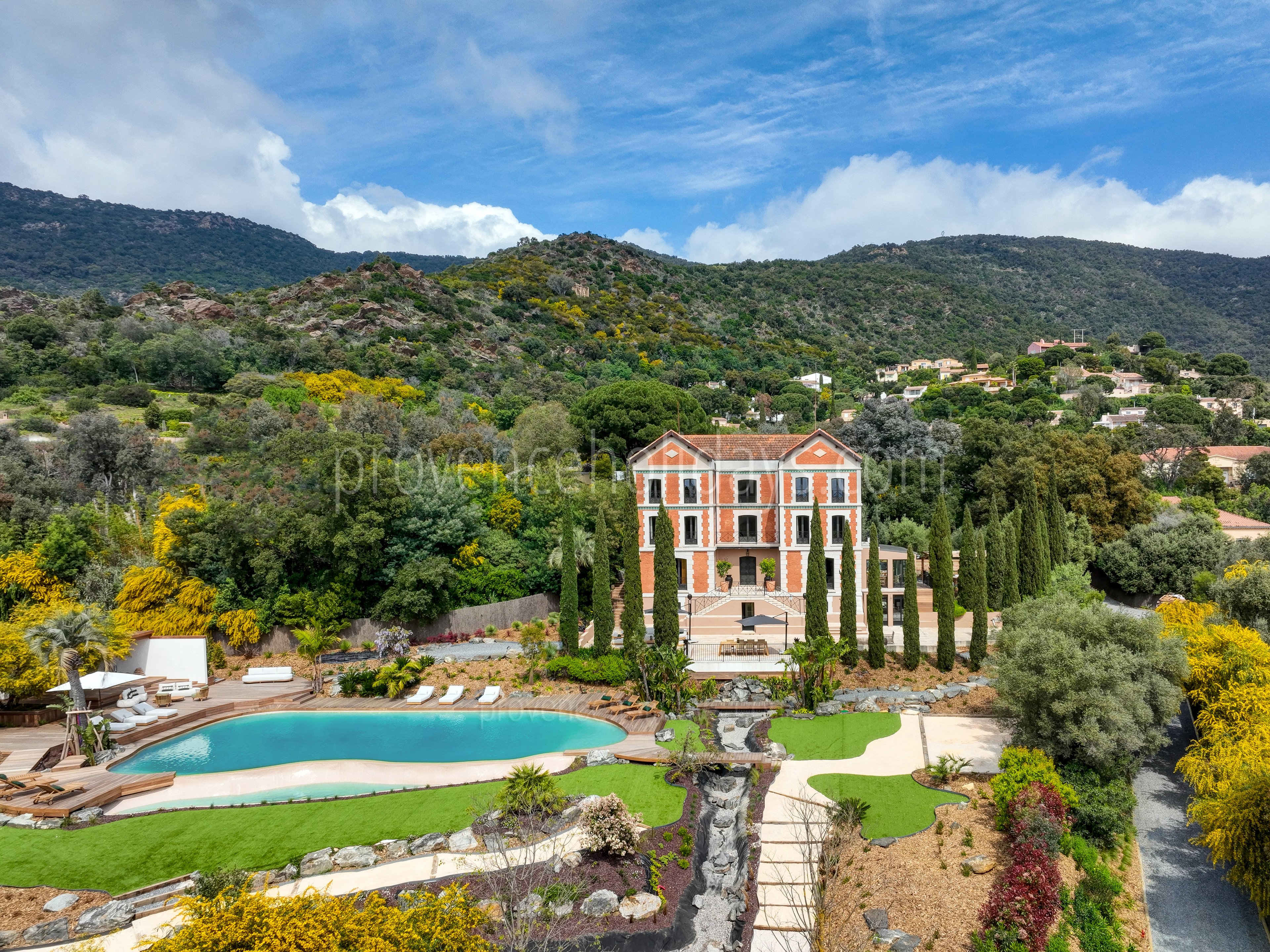 1 - Villa Castel: Villa: Exterior
