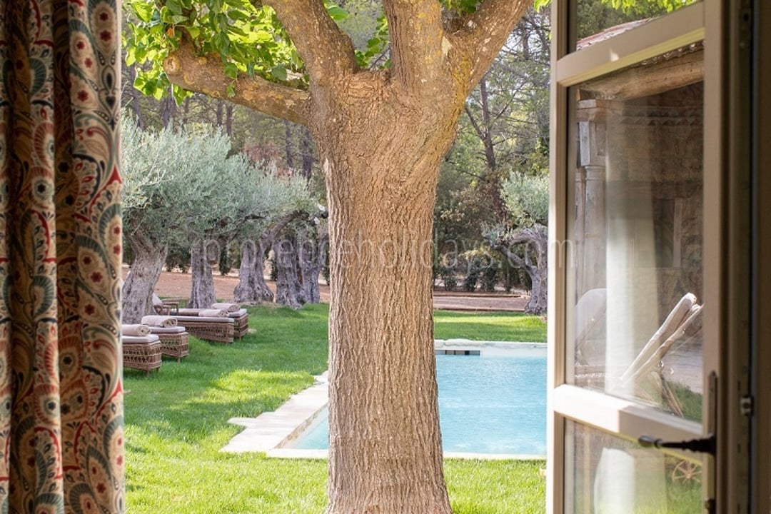 13 - Villa en Provence: Villa: Exterior