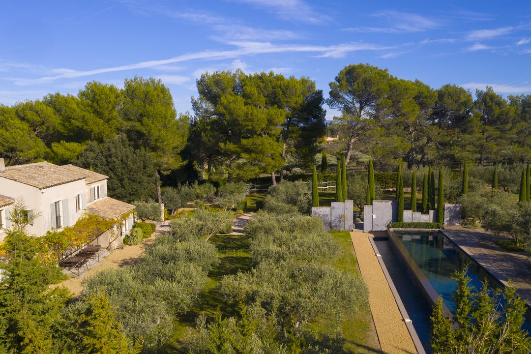 50 - Mas des Alpilles: Villa: Exterior