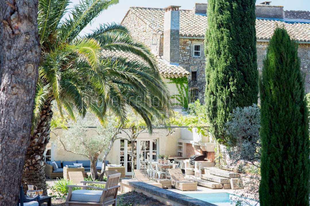 34 - Mas Mouriès: Villa: Exterior
