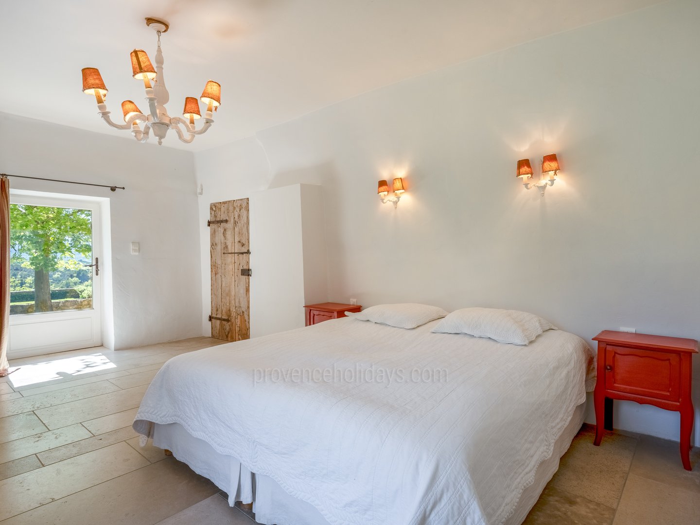 28 - Le Mas des Vignes: Villa: Bedroom