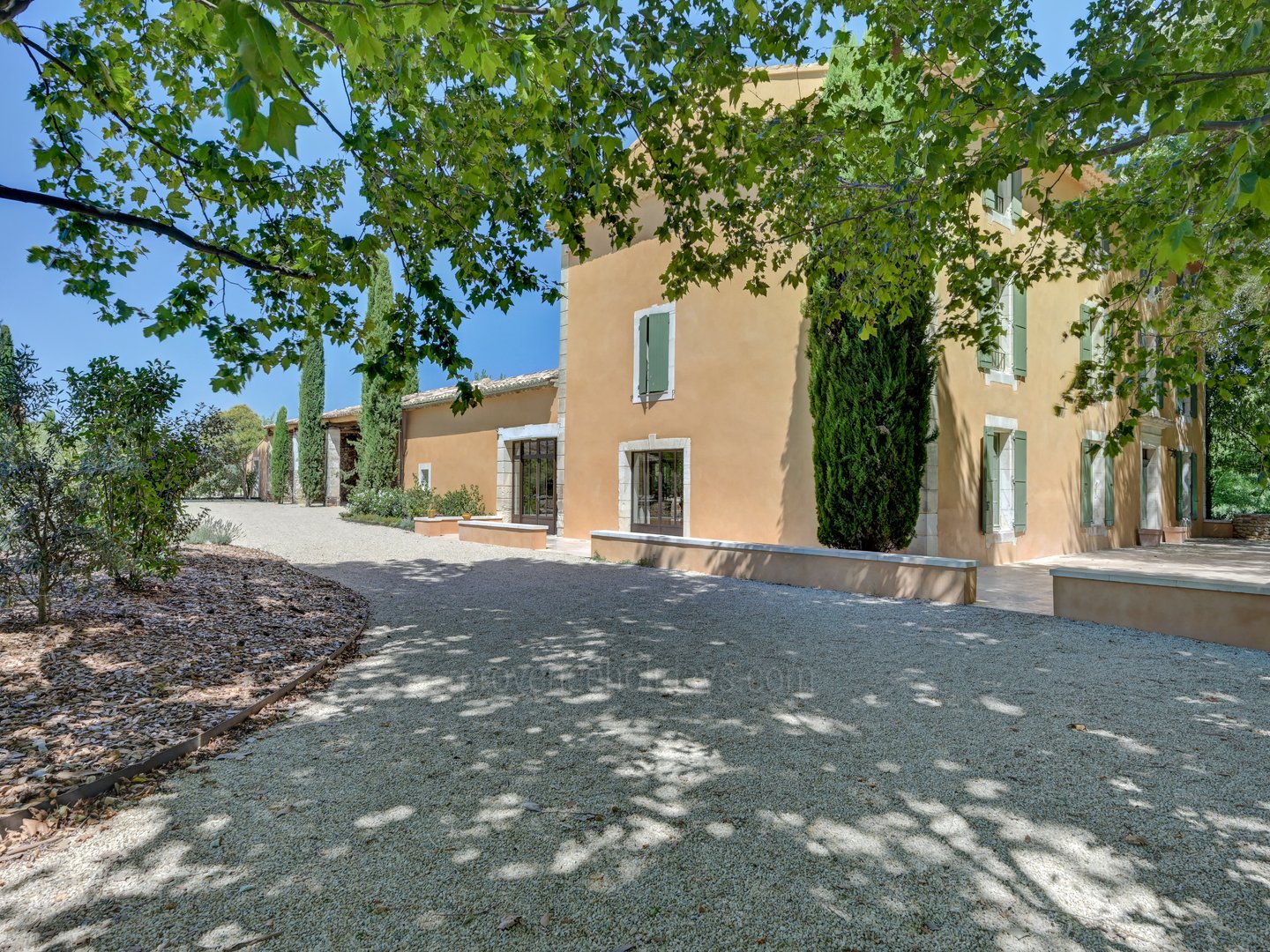 89 - Le Mas de Prestige: Villa: Exterior