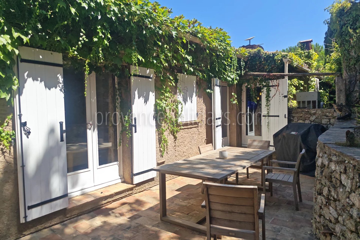 13 - Provenzalisches Haus in Grimaud: Villa: Exterior