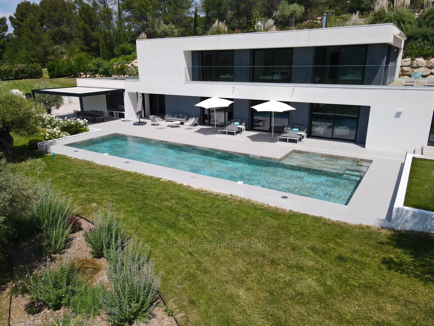 1 - Villa Calishia: Villa: Pool