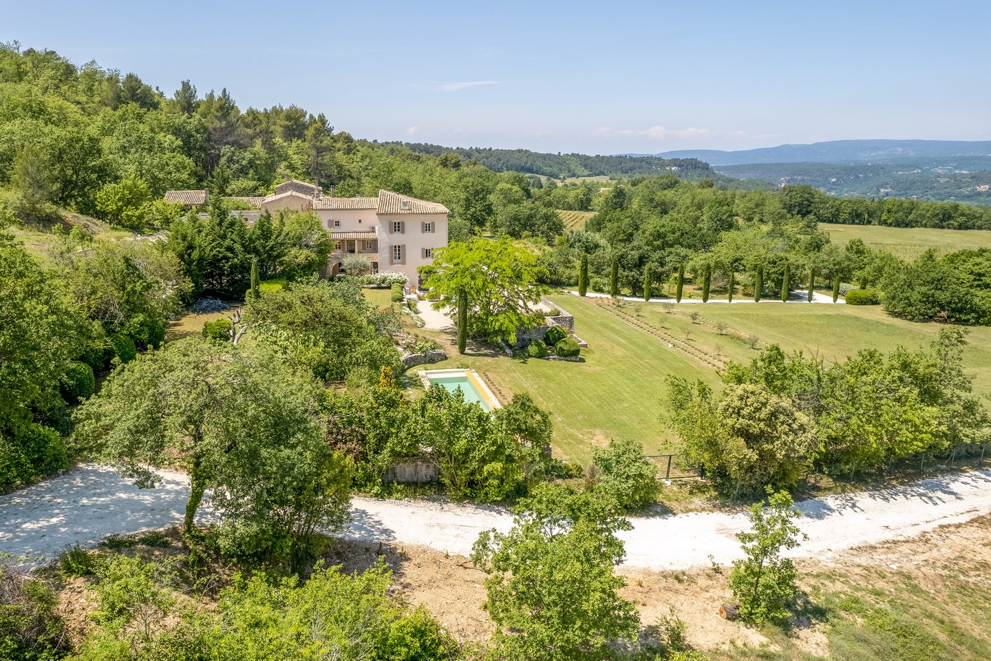 15 - Bastide des Magnans: Villa: Exterior