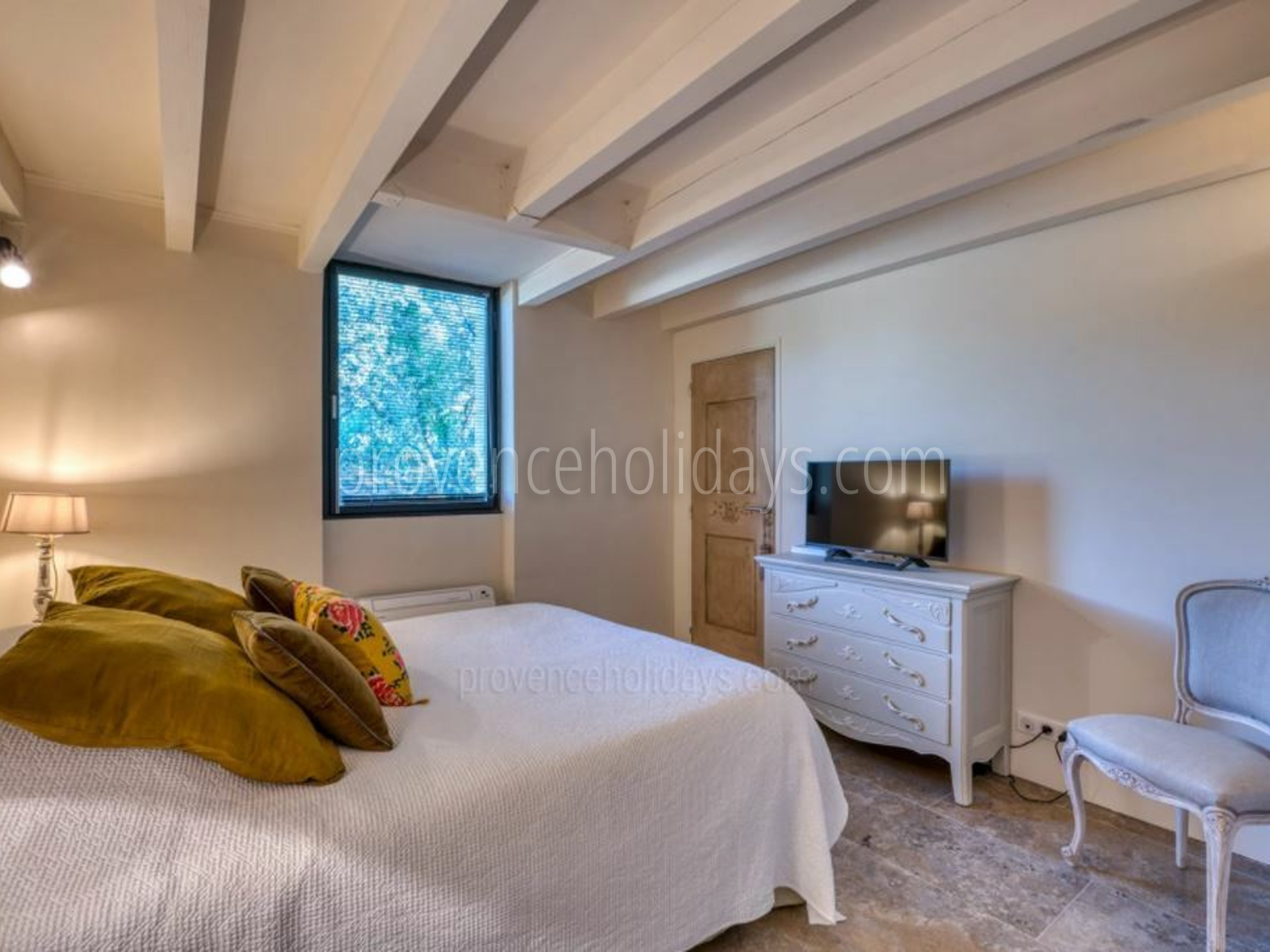 26 - Villa Daurèio: Villa: Bedroom