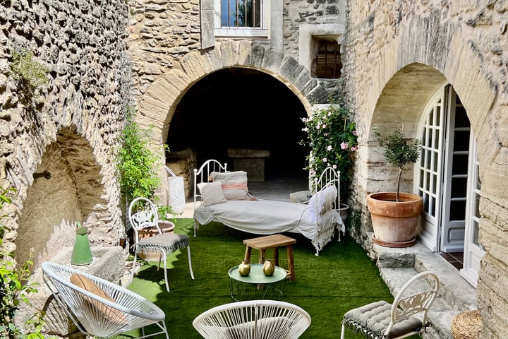 Holiday villa in Lagnes, L'Isle-sur-la-Sorgue