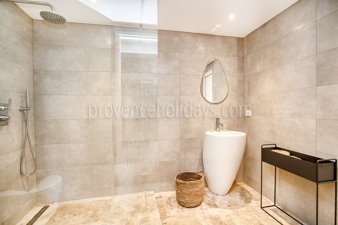 21 - Maison Zéphyr: Villa: Bathroom