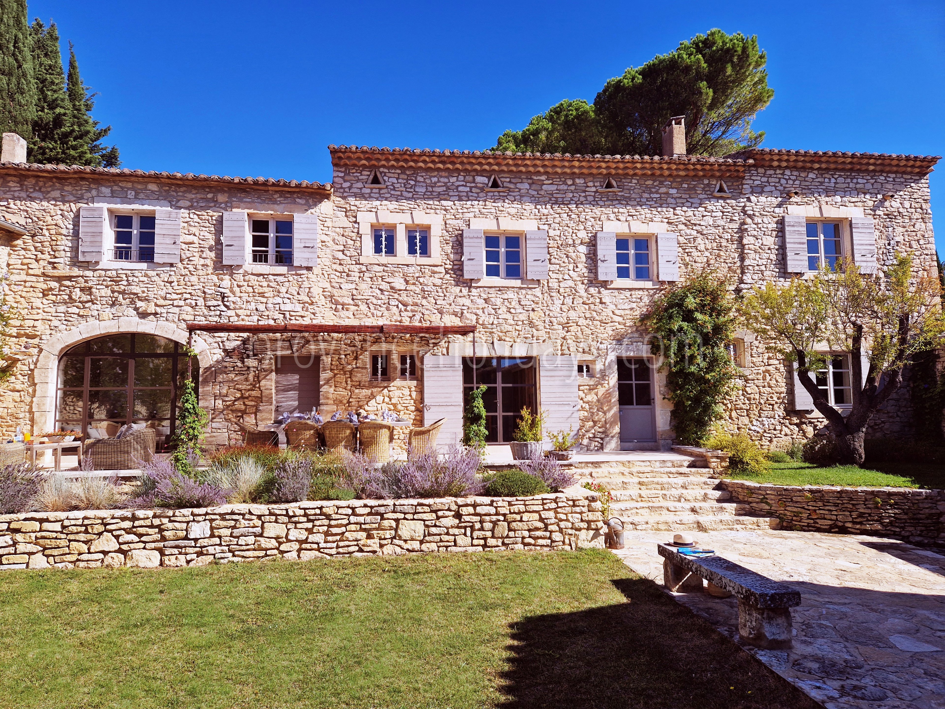 6 - Mas Vaudois: Villa: Exterior