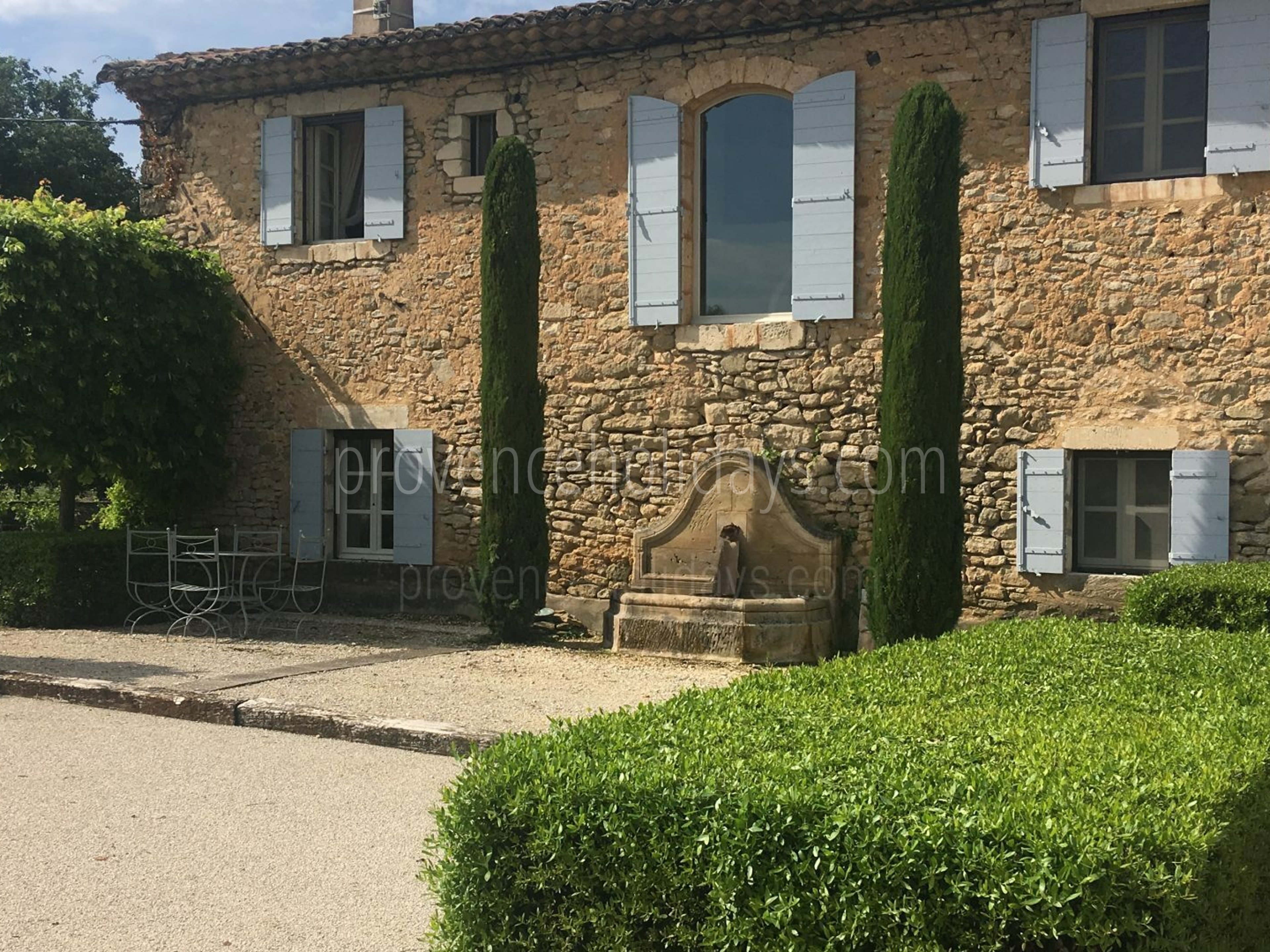 14 - Le Mas des Buis: Villa: Exterior