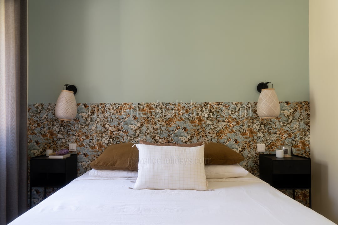 30 - Mas des Aupiho: Villa: Bedroom