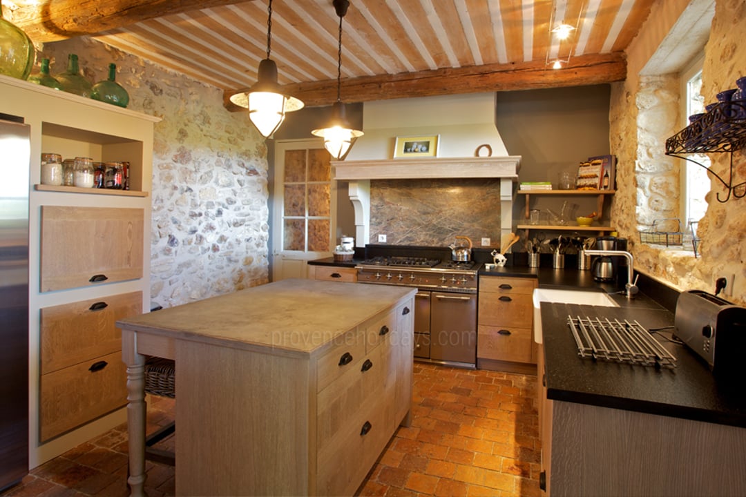 Outstanding holiday home in Bonnieux - Luberon 7 - Mas Cigales: Villa: Exterior