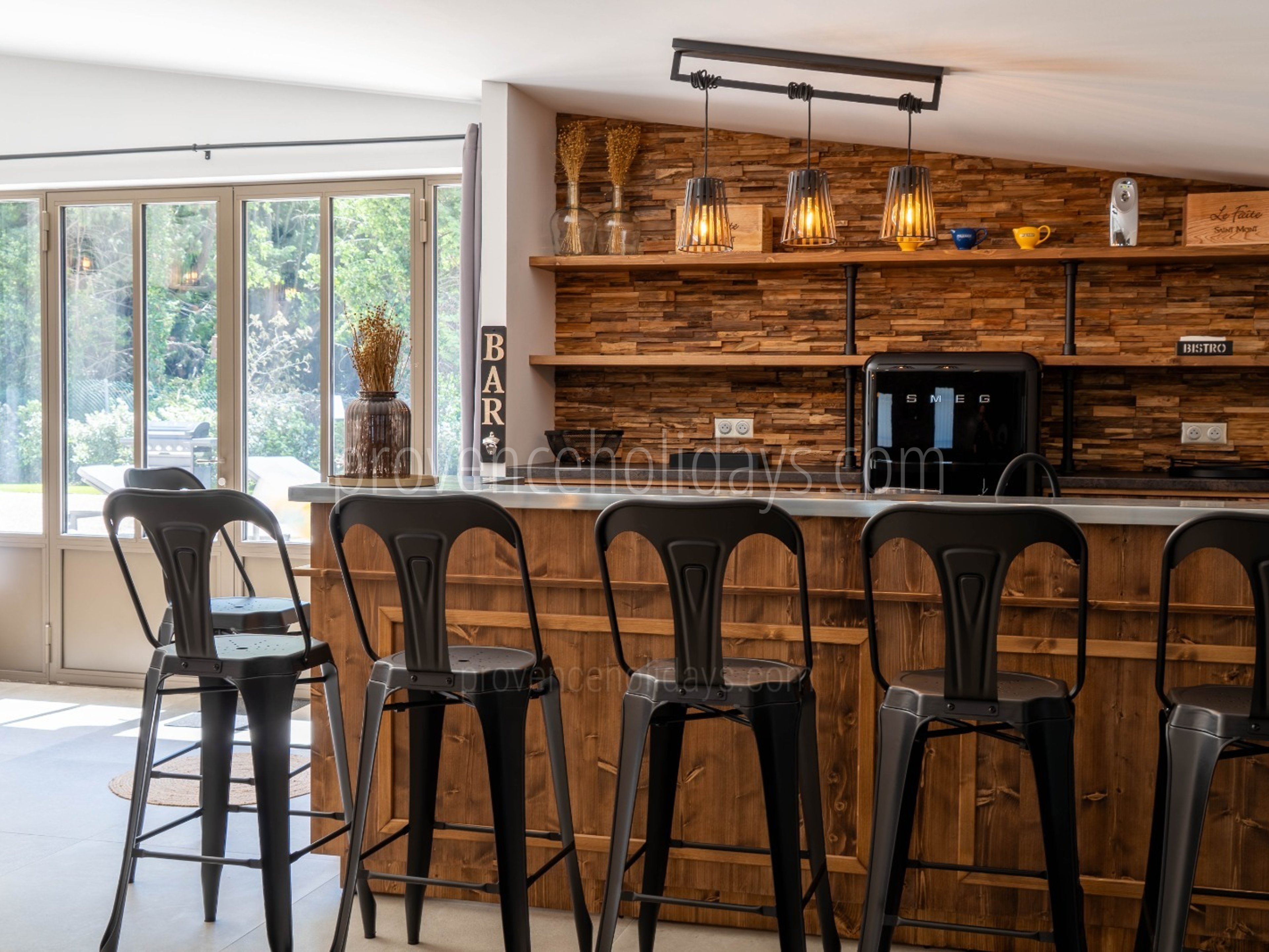 23 - Bastide Leontin: Villa: Interior