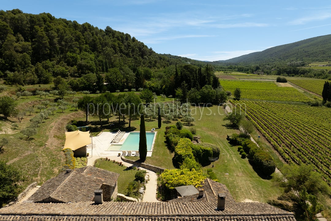 45 - Mas Vernet: Villa: Exterior