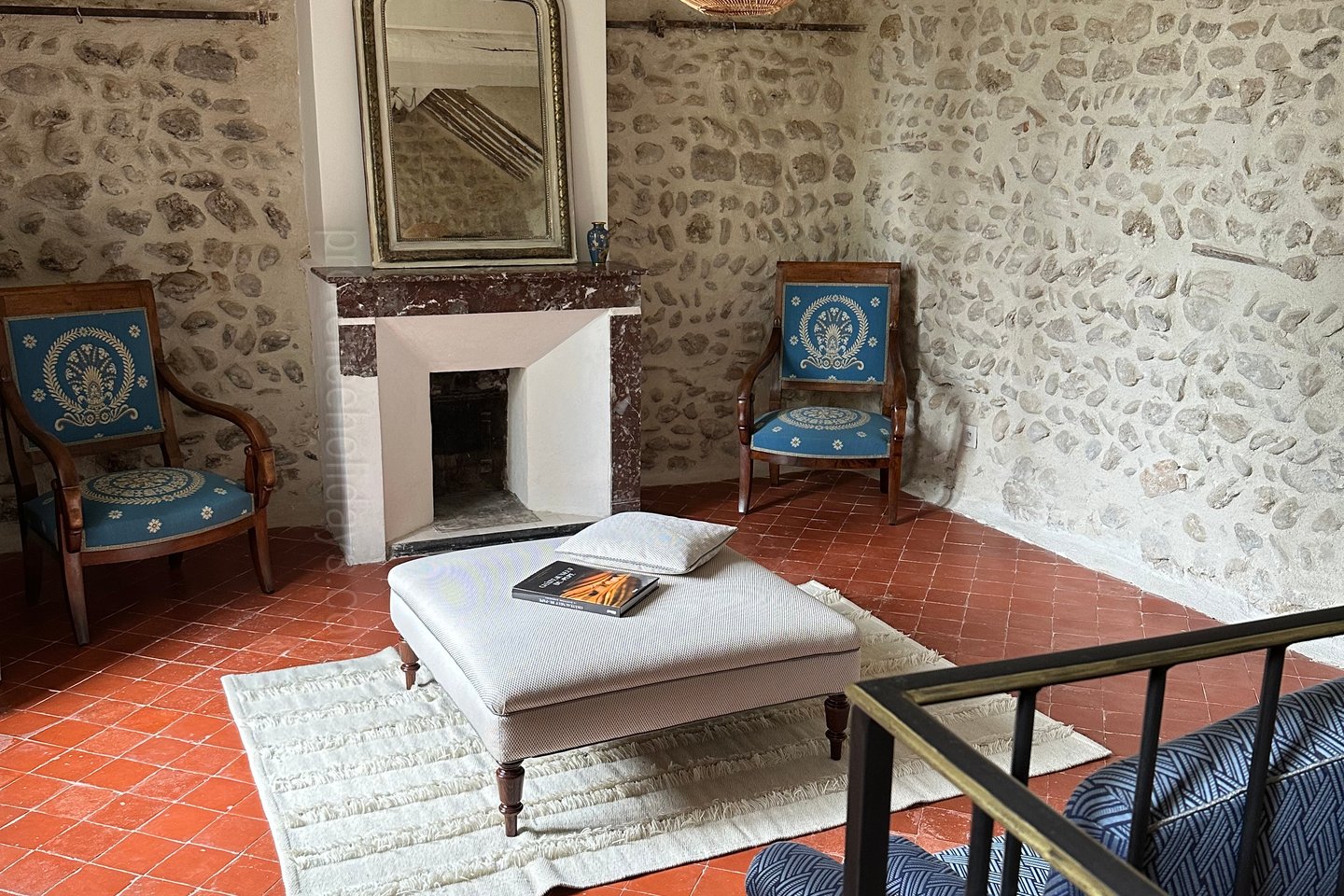 20 - Mas du Peyron: Villa: Interior