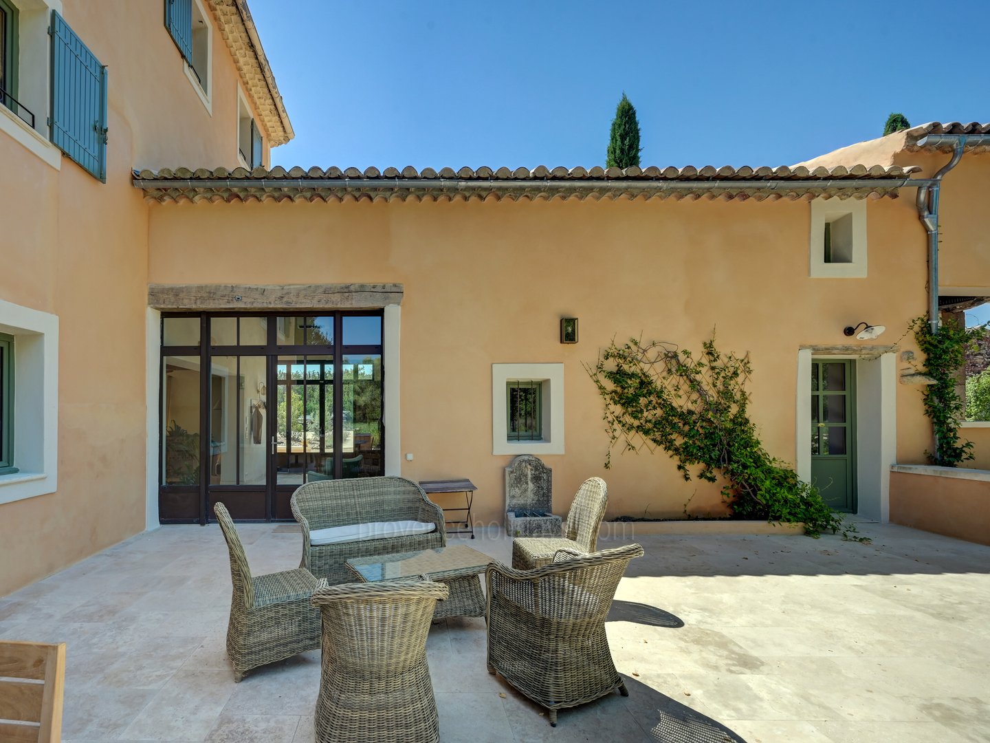 92 - Le Mas de Prestige: Villa: Exterior