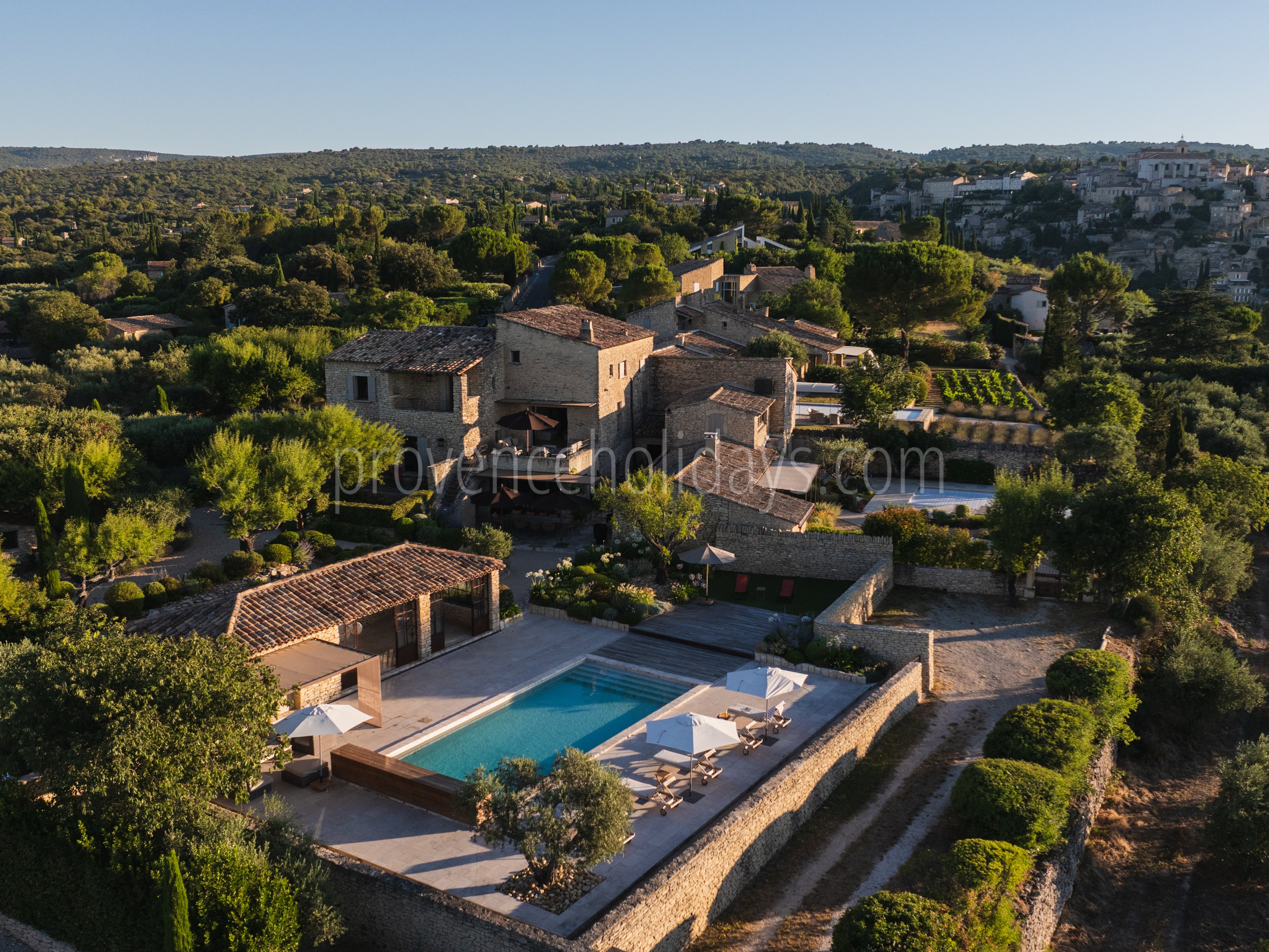 28 - La Bastide Sainte Croix: Villa: Exterior