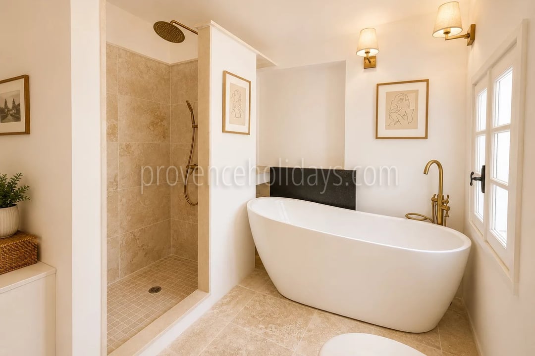 11 - Provençaals huis in Grimaud: Villa: Bathroom