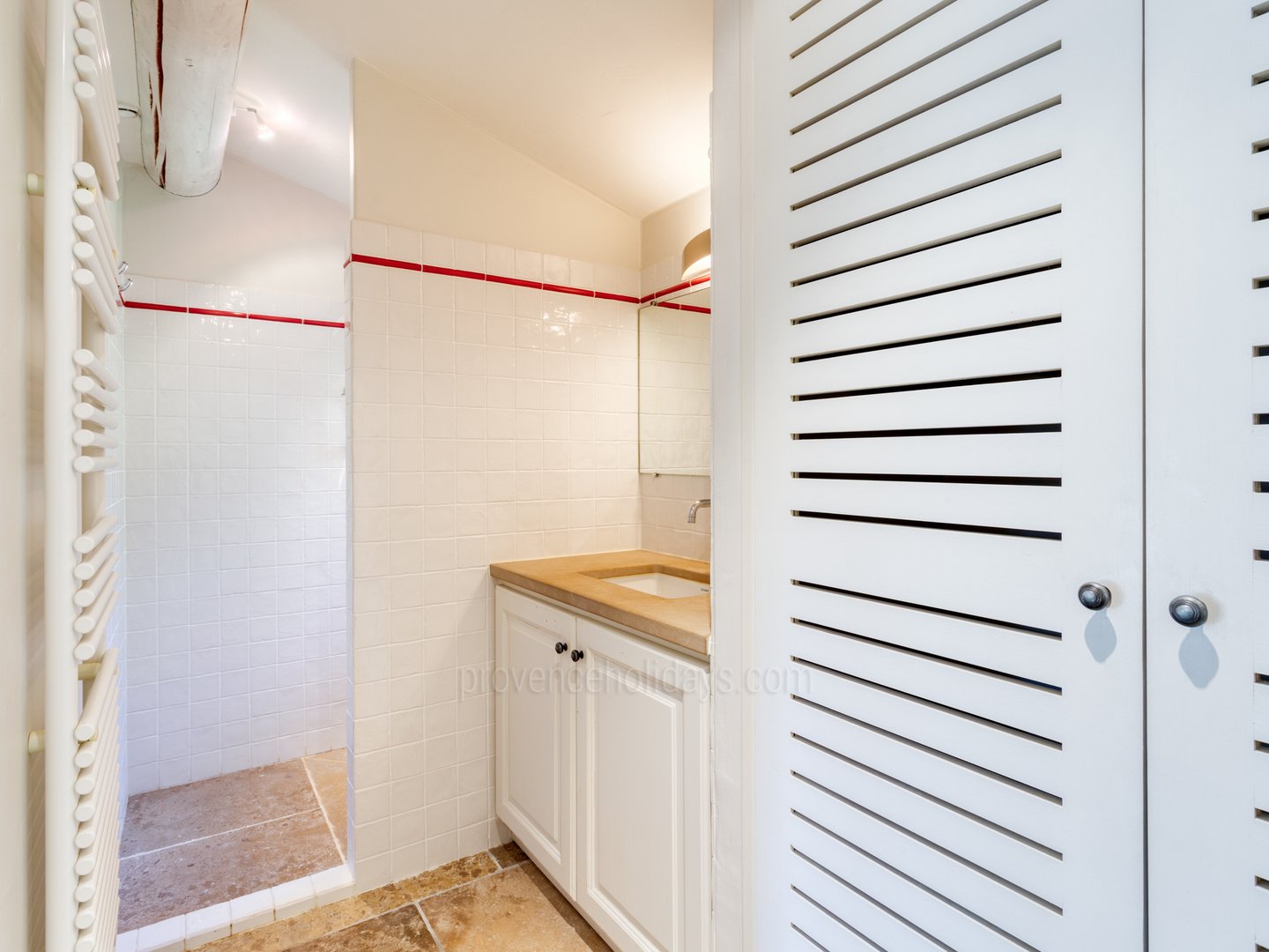 27 - Le Mas de l\'Ouest: Villa: Bathroom
