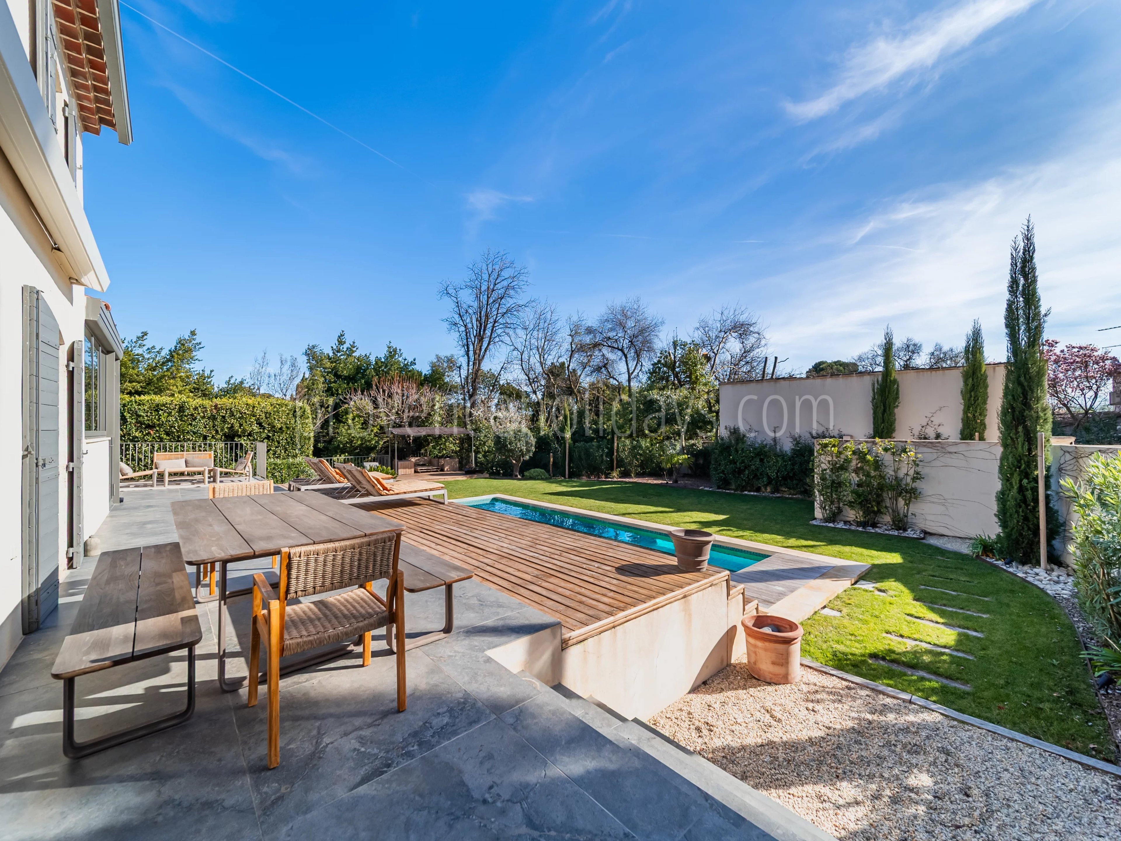 2 - Rustig huis in Les Baux-de-Provence: Villa: Exterior