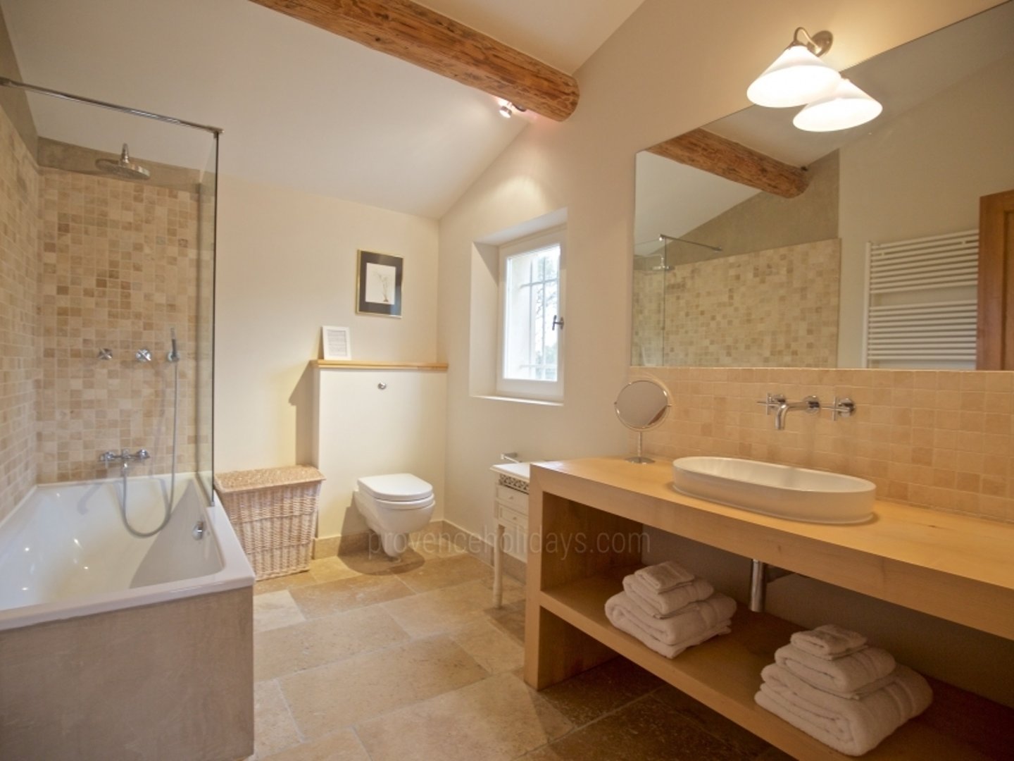 19 - Mas Tranquil: Villa: Bathroom