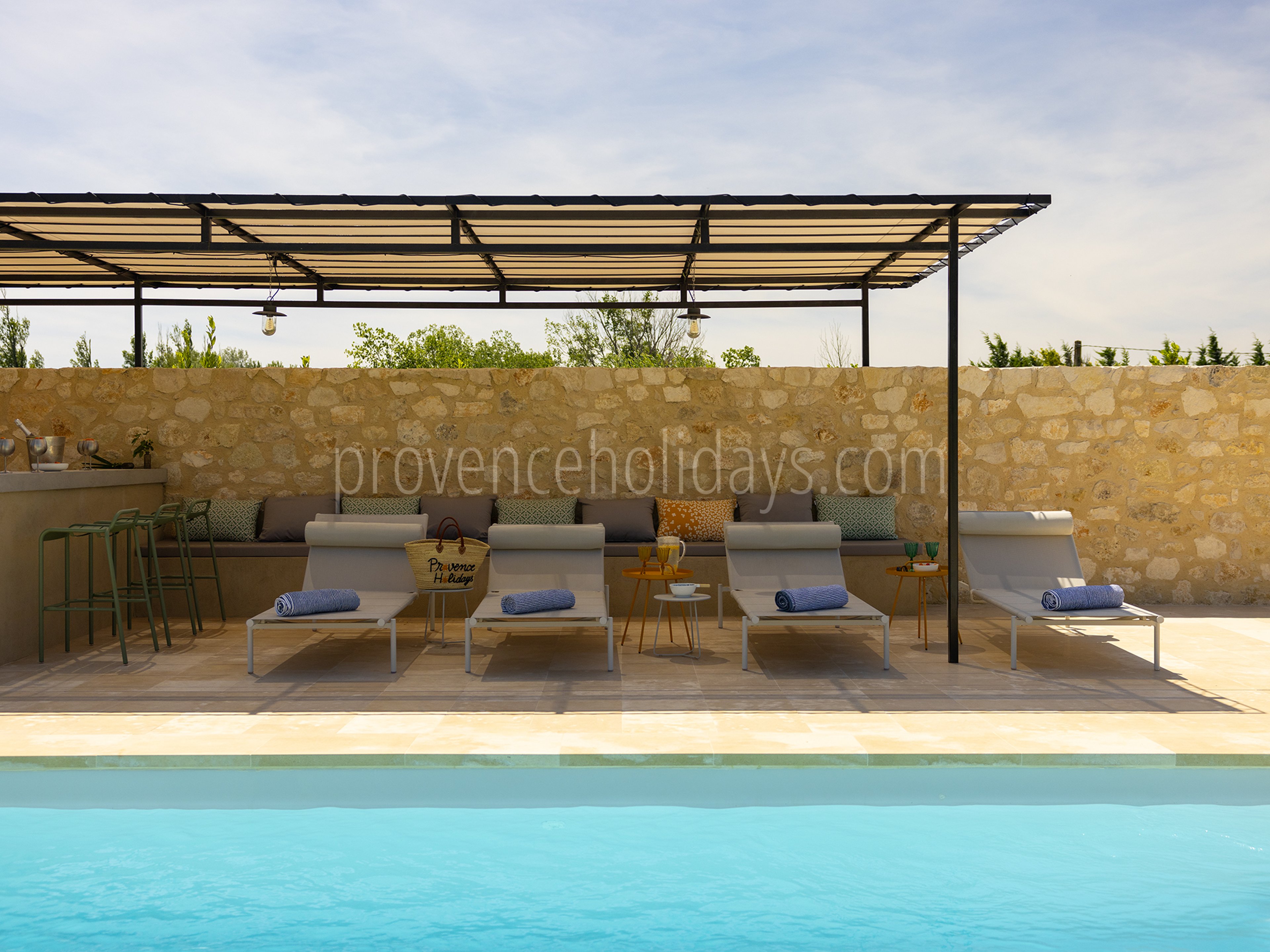 75 - Mas de la Lône: Villa: Pool