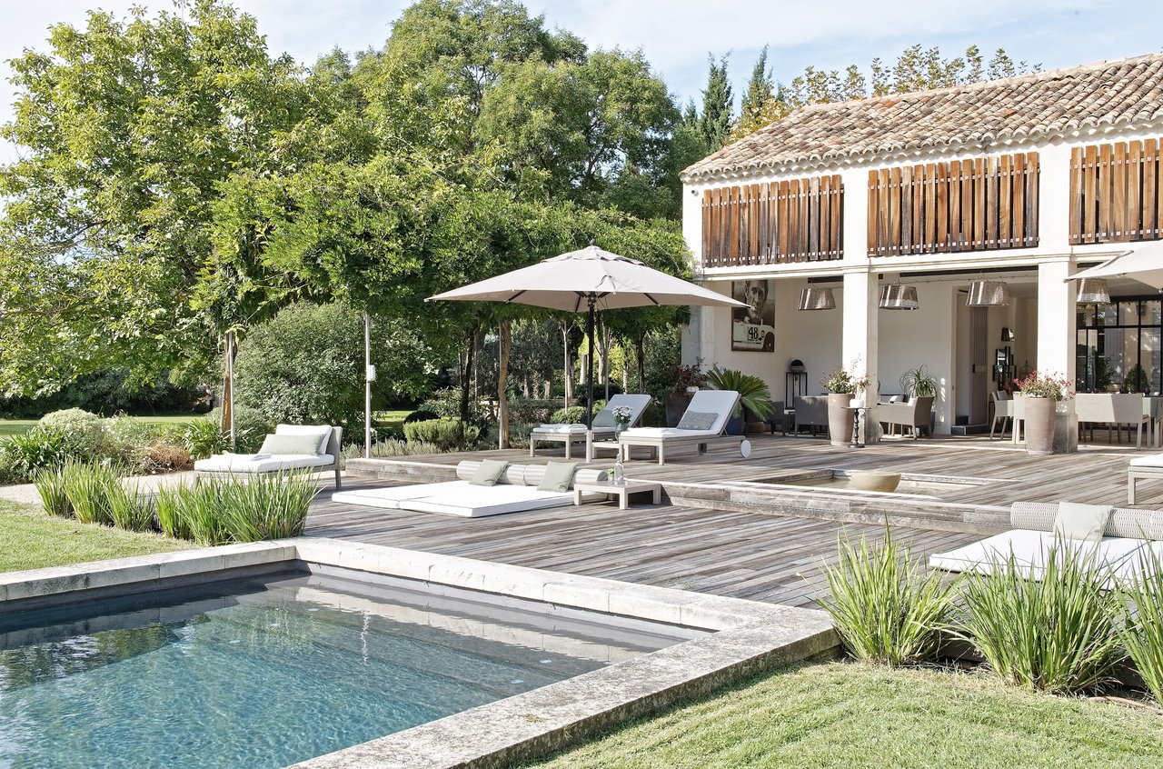 villa exterior